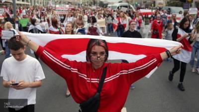 ФАН назвал возможных кураторов маршей белорусских женщин в Минске