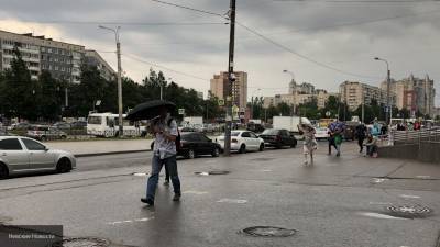 Синоптики прогнозируют дождливый понедельник в Петербурге