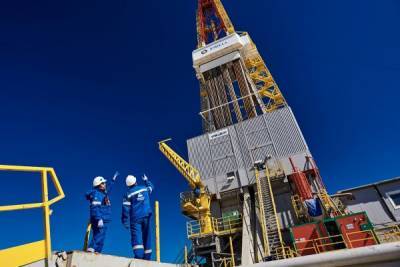 За «лишние» доходы у нефтекомпаний хотят изъять 200 млрд рублей