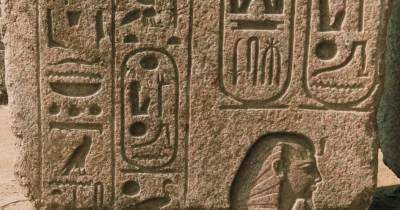 В Египте археологи случайно обнаружили статуи древних богов