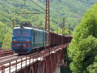 ЮКЖД не прогнозирует проблем с доставкой грузов в/из Армении из-за строительства путепровода в Тбилиси