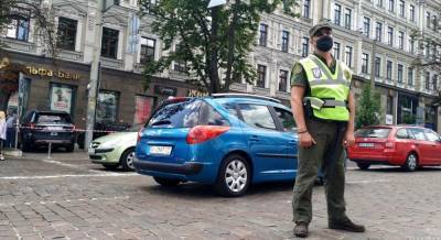 "Кажется, мы знаем, кто это": в МВД раскрыли детали захвата банка в Киеве