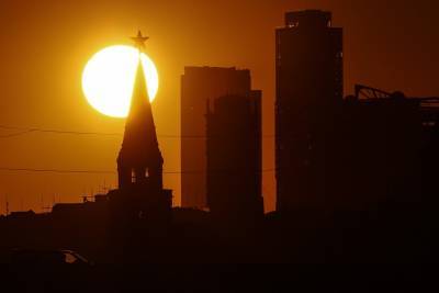 Прогноз погоды до конца лета: россиян предупредили о сложной климатической обстановке