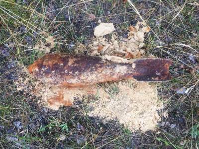 Минометный снаряд времен Великой Отечественной войны обнаружили жители Володарского района