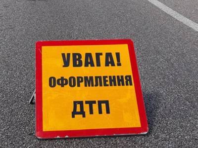 В Соцгородке в Киеве произошло ДТП с опрокидыванием авто