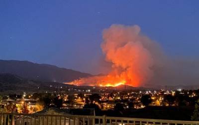 Пожар в Калифорнии охватил около пяти гектаров леса