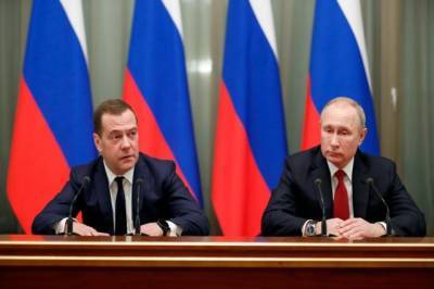 Путин подписал указ о выдаче диппаспорта заместителю главы Совбеза РФ