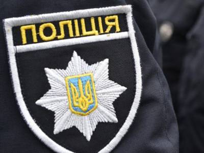 В Харькове возле больницы обнаружили труп мужчины