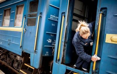 Город, где не останавливаются поезда: В Тернополе пассажиры подняли бунт из-за карантинных ограничений