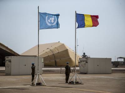 Самолет ООН совершил жесткую посадку в Мали, 11 человек ранены