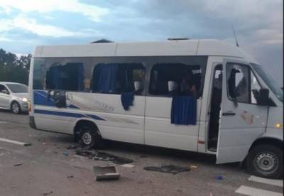 Пятеро напавших на автобус в Харьковской области арестованы