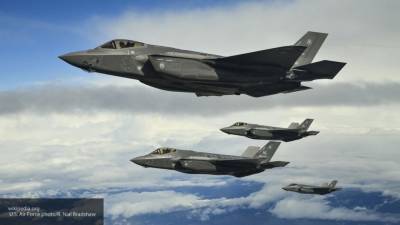 СМИ развеяли миф о "невидимости" американского истребителя F-35