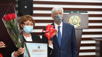 Лучших наградили юбилейной медалью в Алматинской области