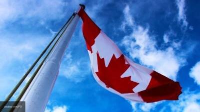Памятник первому премьер-министру Канады Макдональду обезглавили в Монреале