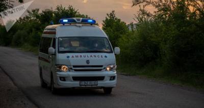 ДТП на дороге Ереван-Гюмри: автомобиль скатился в ущелье с высоты около 80 метров