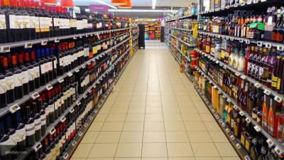 Россияне снизили среднюю сумму покупки в алкомаркетах