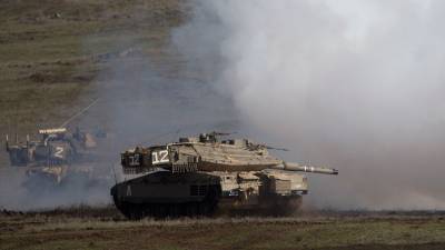 Израильские танки атаковали объекты ХАМАС после запуска шаров со взрывчаткой