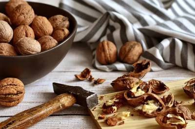 Активировать орех: нутрициолог объяснила, как правильно обрабатывать лакомство