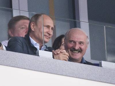 Лукашенко впервые после выборов покинет страну. Он поедет на встречу с Путиным