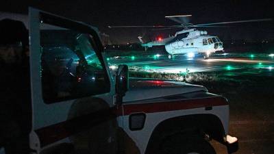 Вертолет госпитализировал двух детей после ДТП в Москве
