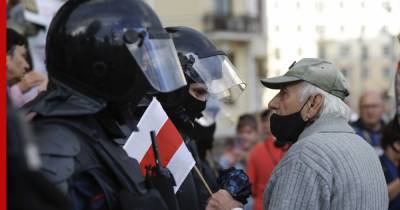В Минске силовики начали задерживать протестующих