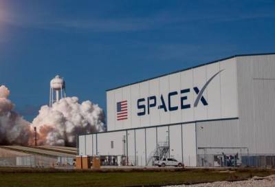 Бывшая сотрудница SpaceX обвинила менеджера компании в харассменте и дискриминации