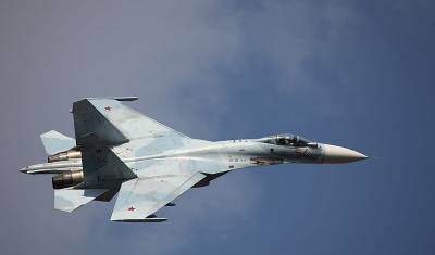 Причиной крушения Су-27 в Крыму назвали взрыв ракеты