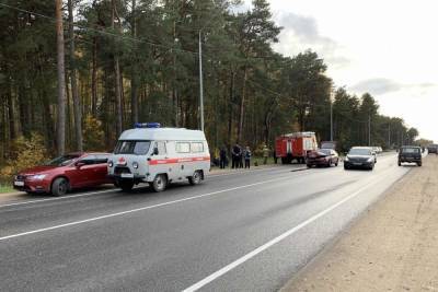 В Смоленске на улице Седова погиб водитель «Форда» после столкновения с «Камазом»