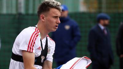 Полузащитник "Монако" Головин получил травму перед матчем сборной против Сербии
