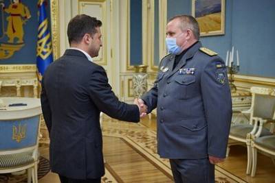 Новый командующий ВСУ вёл переговоры о переходе на сторону республик Донбасса