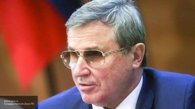 Депутат Смолин представил план повышения стипендий до 11 тысяч рублей
