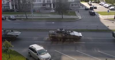 Власти Белоруссии направили войска в места массовых митингов