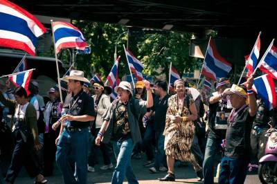 Монархисты провели акцию протеста против свержения короля Тайланда