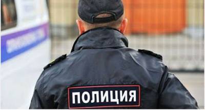 В Белоруссии мужчина, вооруженный ножами напал на милиционеров
