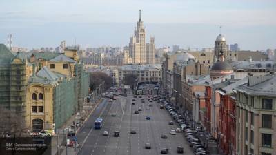 Власти Москвы сделают проезд по выделенным полосам города круглосуточным