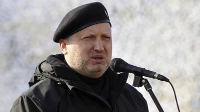 Турчинов призвал открыть дело против Фокина за слова о статусе Донбасса