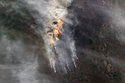 Площадь лесных пожаров в Сибири выросла в два раза за неделю