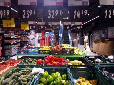 В супермаркетах Киева подешевел сладкий перец: пора делать заготовки на зиму