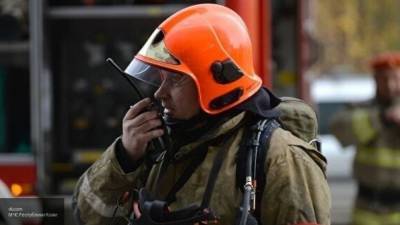 Пожарные спасли пять человек с горящего катера в Татарстане