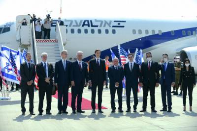 Исторический визит: израильско-американская делегация вылетела в Абу-Даби
