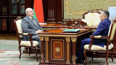 Лукашенко пообещал провести референдум по новой Конституции