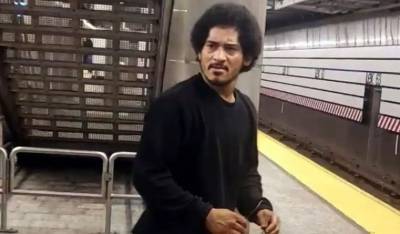 Полиция арестовала мужчину, пытавшегося изнасиловать незнакомку на глазах толпы в метро Нью-Йорка