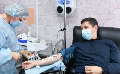 Артюхов стал донором для банка плазмы с антителами к коронавирусу