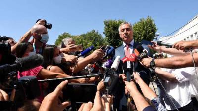 Правящая партия терпит поражение на парламентских выборах в Черногории