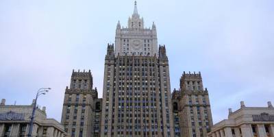 Россия в ответ высылает трех словацких дипломатов