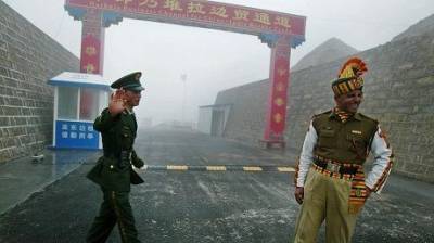The New York Times: Китайские военные проводят «провокационные действия» вблизи границы с Индией