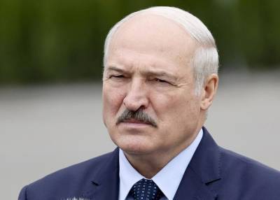Литва и Эстония запретили въезд Лукашенко