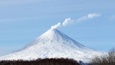 Альпинистка из Петербурга пострадала при схождении каменной лавины на Камчатке