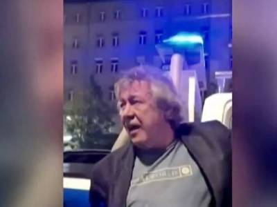 Третий свидетель заявил, что Ефремов не был за рулем джипа в момент ДТП