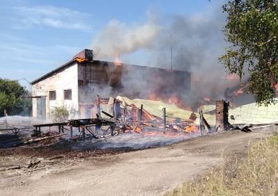 На заводе в Касимовском районе произошел пожар